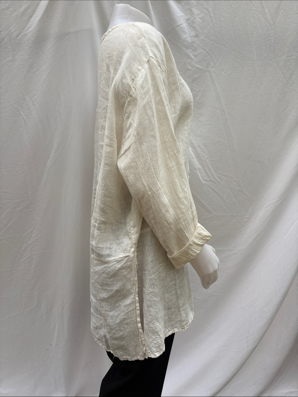 FLAX by Jeanne Engelhart Cream Linen Button-Front Tunic - Picture 13 of 14